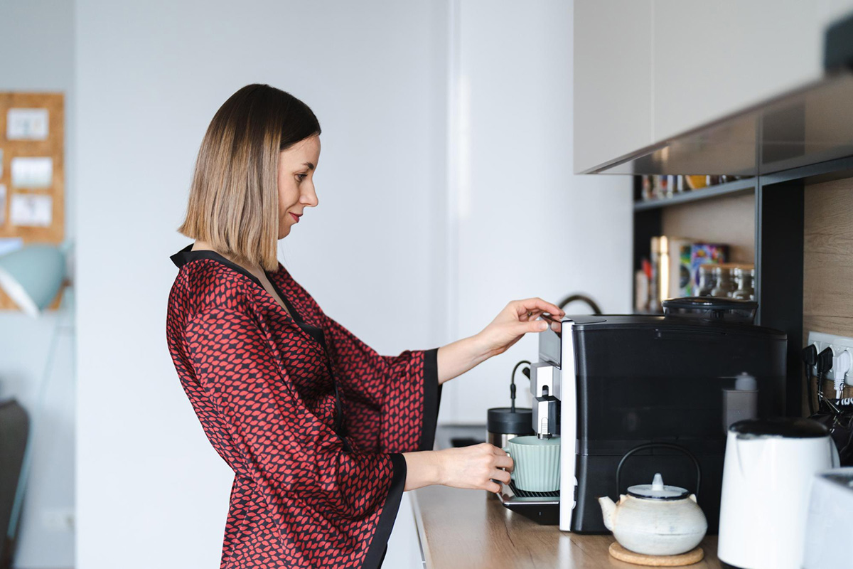 How To Make Room For A Mini-Coffee Shop In Your Own Apartment