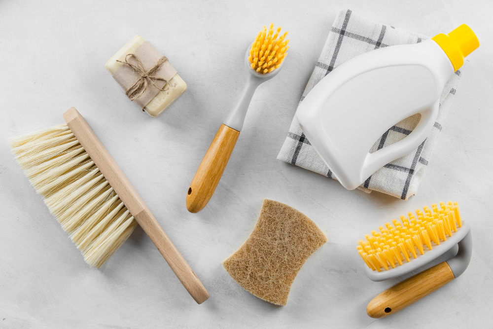 Essential Cleaning Supplies You Need at All Times